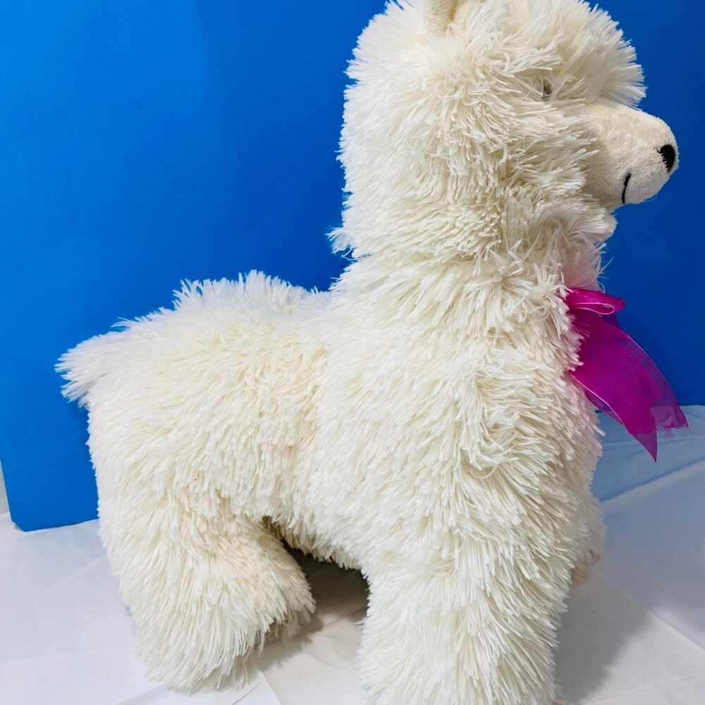 WHITE 17” LLAMA FLUFFY SOFT PLUSH WITH PINK BOW DAN DEE EUC